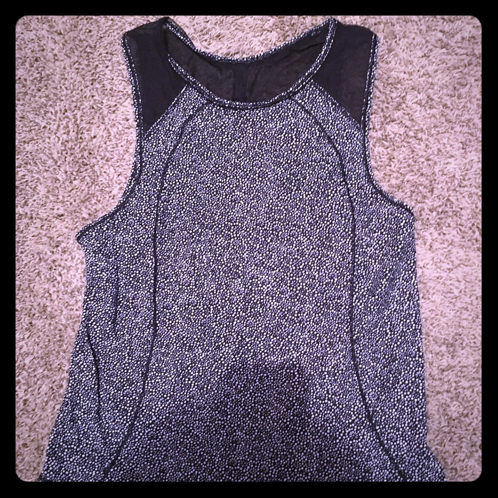 Lululemon sculpt tank 6